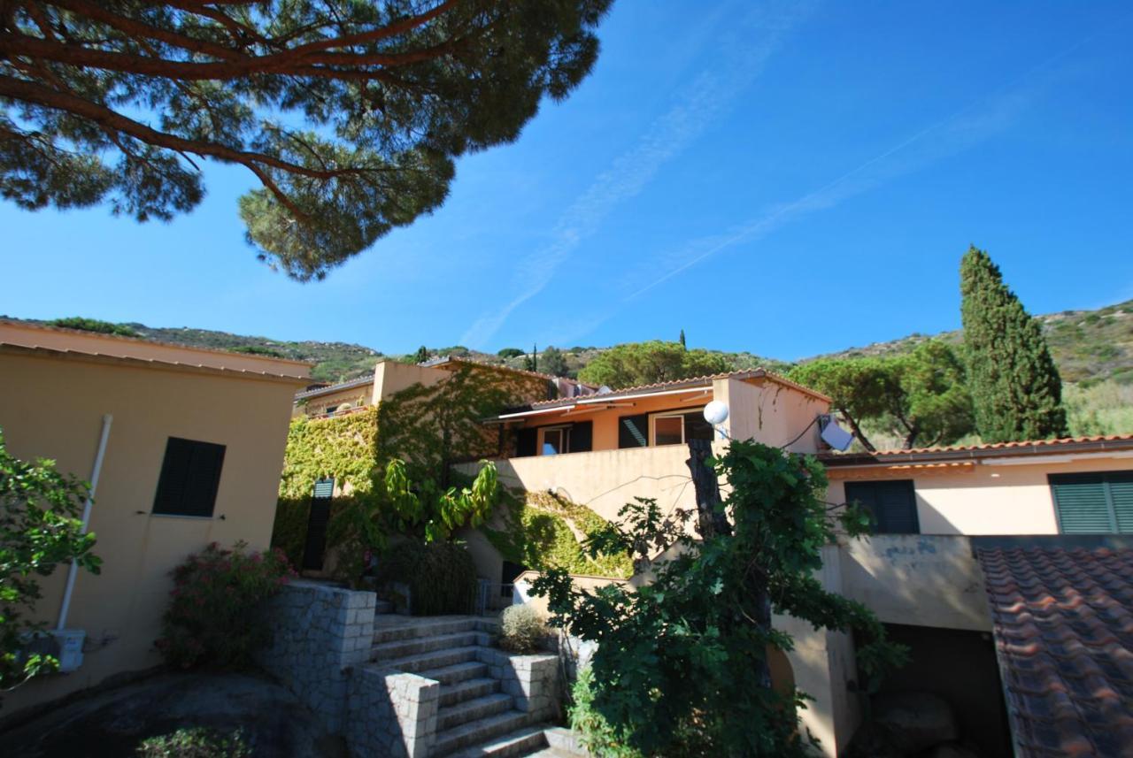 Grotta Azzurra Apartment San Piero in Campo  Esterno foto